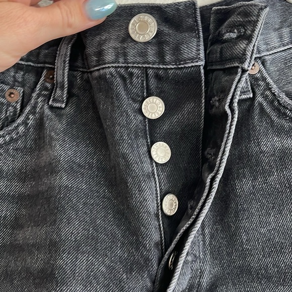 Agolde Parker Short in Record - Picture 3 of 4